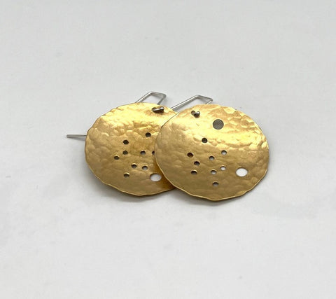 Aquarius Earrings Brass 1