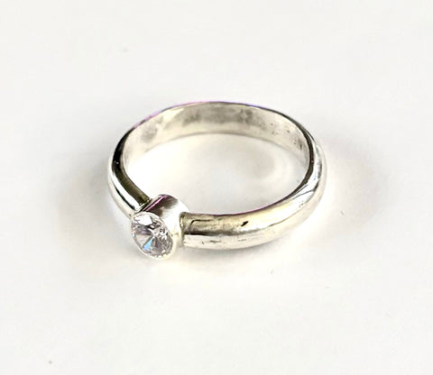 simple silver CZ ring