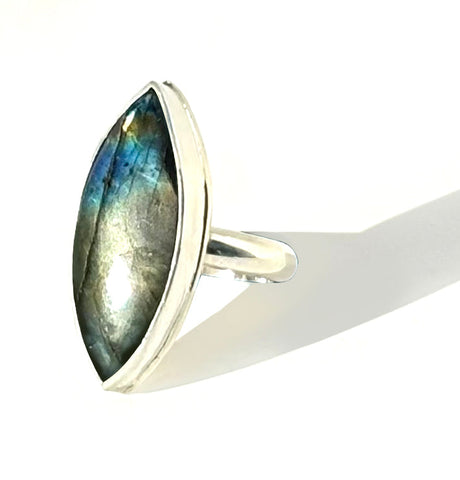 marquise laboradorite ring