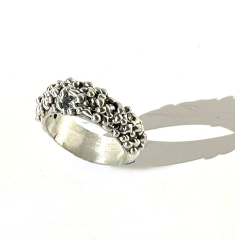 silver stones and balls ring