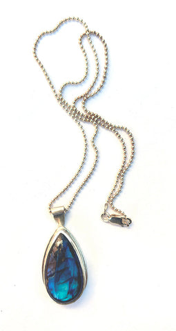 Laboradorite teardrop pendant