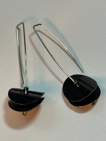 Disc Earrings - Black/Black