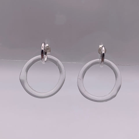 boro O earrings