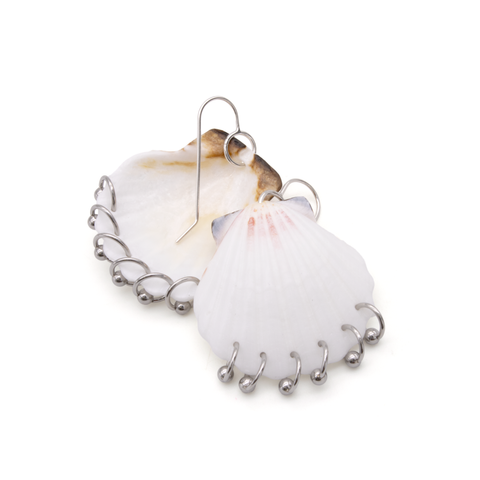 Scallop Earrings - Cream