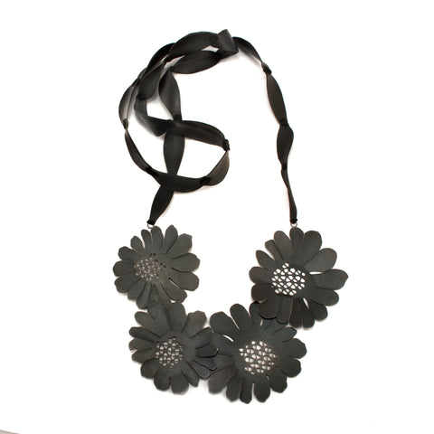Bloom Necklace