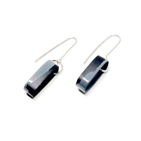 Edge Dangle Earrings - Gray